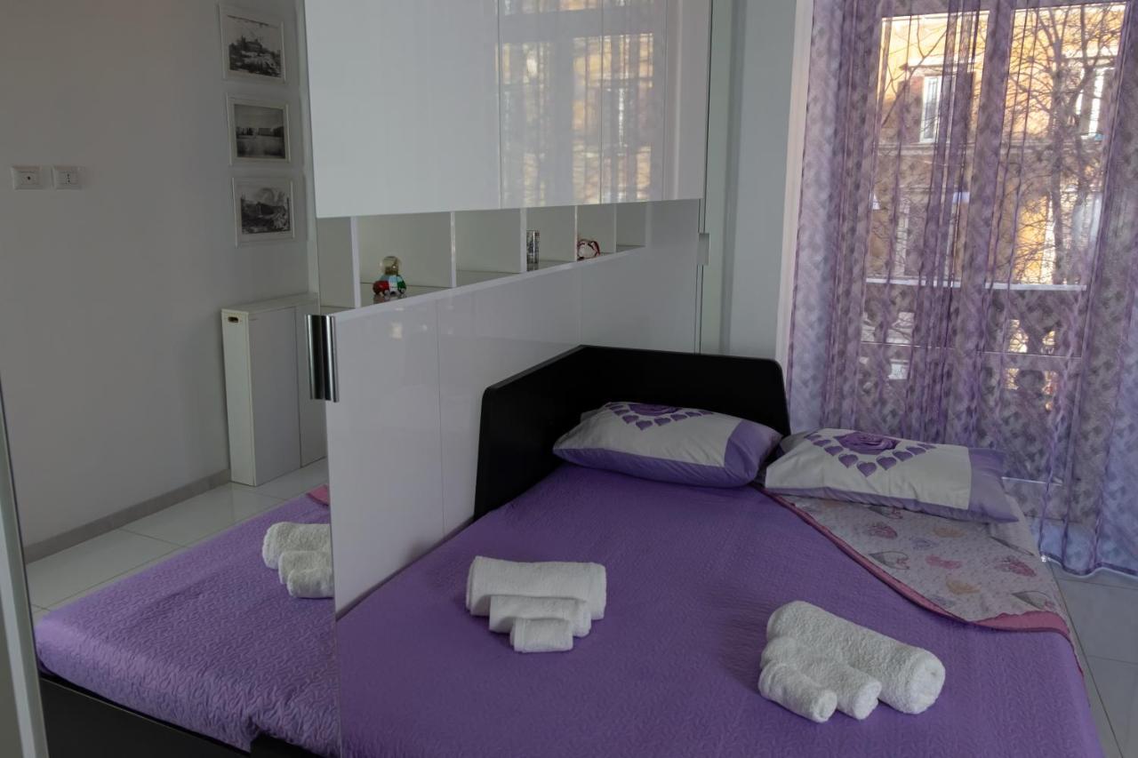 Roma Castel Nepi Home Near Colosseo Extérieur photo