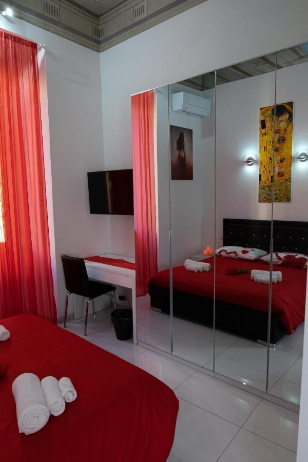Roma Castel Nepi Home Near Colosseo Extérieur photo
