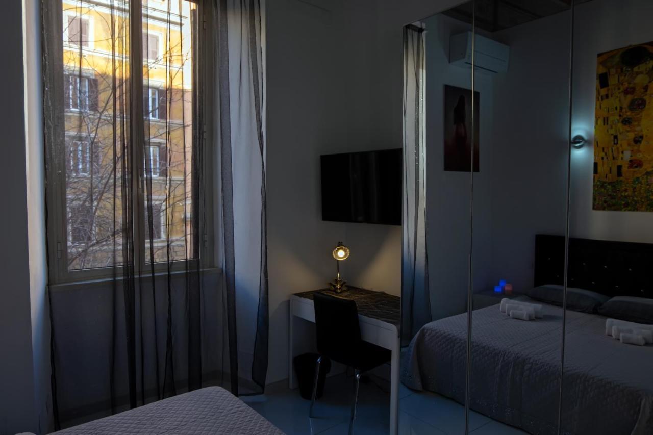 Roma Castel Nepi Home Near Colosseo Extérieur photo